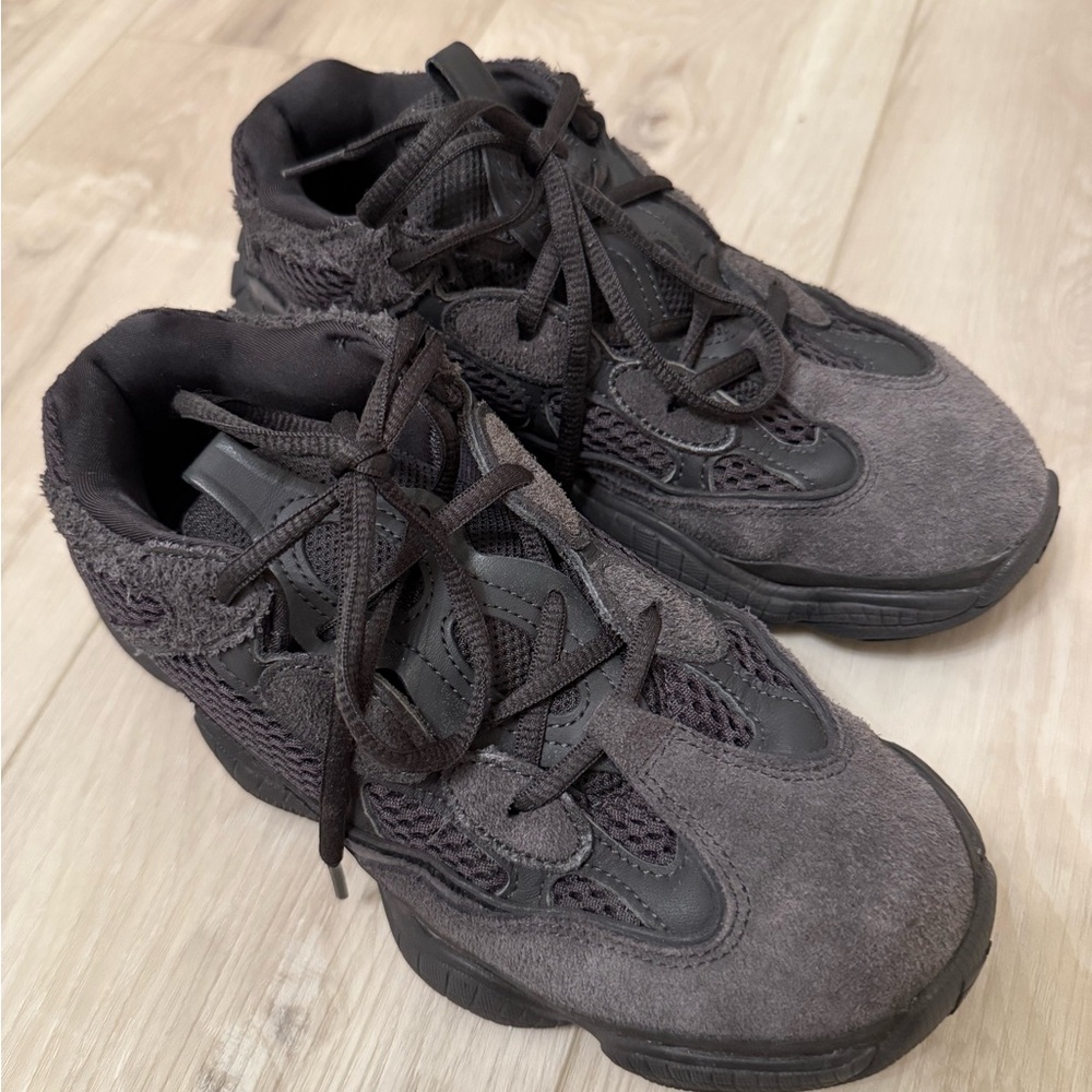 Yeezy Women's Sneakers in Charcoal and Black